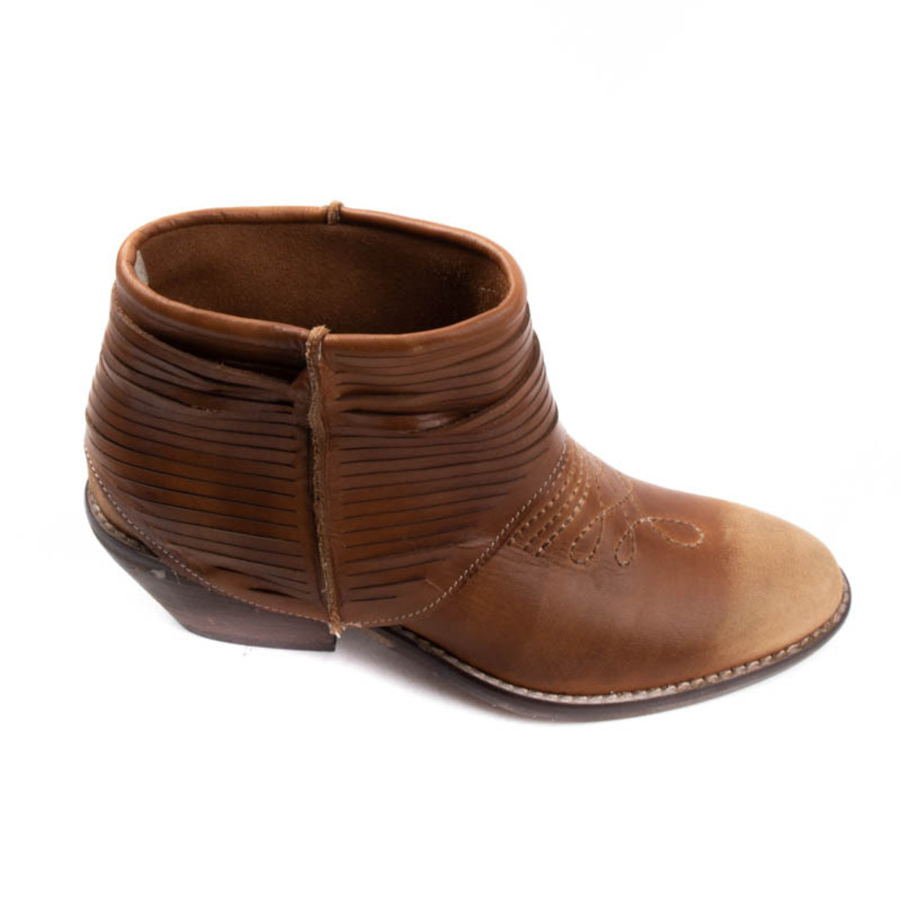Divarese Boots Women size 38 Peru